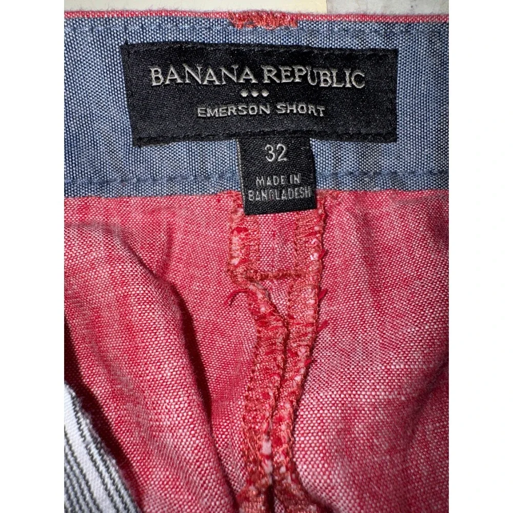 Banana Republic Emerson Short Mens 32 Modern Red Print Cotton Chino Shorts